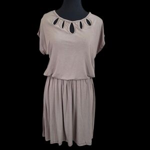 Elegant Taupe Midi Dress Small  Unbranded And No Size Tag